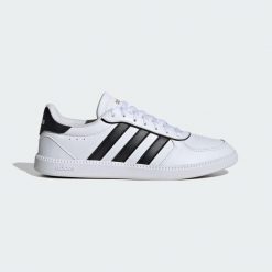 Buty Breaknet Sleek. Białe obuwie sportowe damskie Adidas, bez wzorów, z gumy. Za 239.00 zł.