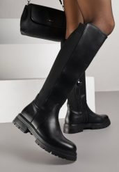 Czarne Kozaki przed Kolano z Elastyczną Wstawką w Cholewce Atisa. Czarne kozaki damskie Renee, z dzianiny, przed kolano, bez obcasa, na płaskiej podeszwie. Za 189.99 zł.