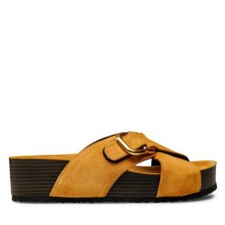 Klapki GINO ROSSI. Brązowe klapki damskie Gino Rossi, bez wzorów, bez obcasa. Za 209.99 zł.