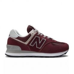 Buty do chodzenia damskie New Balance 574. Brązowe obuwie sportowe damskie New Balance, bez wzorów, z materiału, trekkingowe, New Balance 574. W wyprzedaży za 411.75 zł.