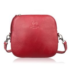 Mała torebka damska skórzana kopertówka na ramię crossbody do ręki czerwona Paolo Peruzzi AY-24-RD. Czerwone kopertówki damskie bez wzorów, z materiału, eleganckie, małe, bez dodatków. Za 139.00 zł.