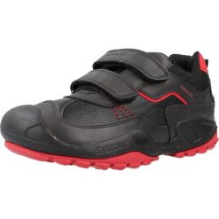 Buty GEOX J NEW SAVAGE BOY A Czarny. Czarne buty sportowe chłopięce Geox, bez wzorów, bez zapięcia, trekkingowe. Za 129.99 zł.