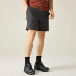 Buty męskie trekkingowe niskie z membraną Regen Vibram. Szare trekkingi męskie Regatta. W wyprzedaży za 449.99 zł.