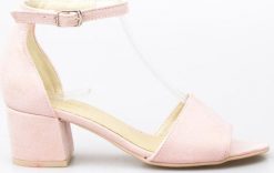 Basieńka Sandały niskie mieniące się różowe Basieńka-36. Czerwone sandały damskie Basieńka, bez wzorów, bez obcasa, bez zapięcia. Za 81.99 zł.