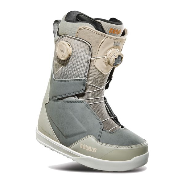Buty snowboardowe męskie ThirtyTwo Lashed Double Boa Bradshaw '23. Szare buty sportowe męskie THIRTYTWO, bez zapięcia, snowboardowy. Za 1,149.00 zł.
