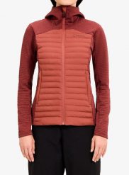 Kurtka hybrydowa damska Berghaus Nula Hybrid Jacket. Czerwone kurtki damskie Berghaus, s, bez wzorów, z materiału, bez kaptura. Za 555.49 zł.