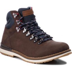 Trapery TOMMY HILFIGER - Outdoor Hiking Detail Boot FM0FM01755 Coffee 211. Brązowe śniegowce i trapery męskie Tommy Hilfiger, z materiału. Za 649.00 zł.
