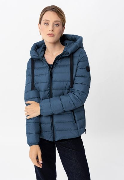 Pikowana kurtka J-NORDIC. Niebieskie kurtki damskie Volcano, na zimę, m, bez wzorów, z materiału, bez kaptura. Za 299.99 zł.