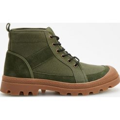 Skórzane botki - Khaki. Botki męskie marki Reserved. W wyprzedaży za 99.99 zł.