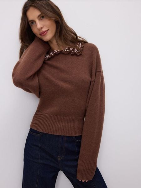 Sweter z kołnierzykiem - ciemnobrązowy. Brązowe swetry damskie Reserved, l, bez wzorów, z dzianiny, bez kołnierzyka, bez ramiączek, bez kaptura. W wyprzedaży za 69.99 zł.