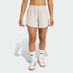 Szorty Pacer Workout Waffle. Brązowe obuwie sportowe damskie Adidas, bez wzorów, sportowe, na fitness i siłownię, climacool (adidas). Za 199.00 zł.