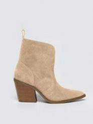 Botki damskie ze skóry zamszowej beżowe TT274958 801. Brązowe botki damskie Big Star, z jeansu, eleganckie, bez obcasa, na obcasie, bez zapięcia. Za 289.99 zł.