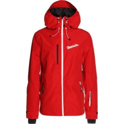Bench CLASSIC Kurtka snowboardowa salsa. Kurtki snowboardowe męskie Bench, z materiału. W wyprzedaży za 611.10 zł.
