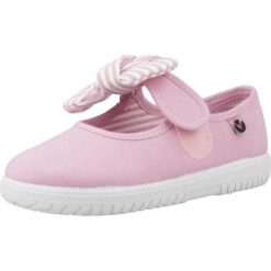 Buty VICTORIA 105110 Rose. Czerwone buty sportowe dziewczęce VICTORIA, bez wzorów, bez zapięcia, trekkingowe. Za 141.99 zł.