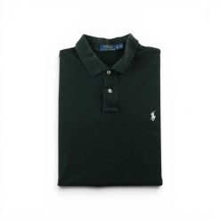 Second life - Koszulka Polo Ralph Lauren męska z krótkim rękawem - Stan dobry. Czarne koszulki polo męskie Ralph Lauren, m, bez wzorów, bez kołnierzyka, bez ramiączek, na golfa. Za 106.46 zł.
