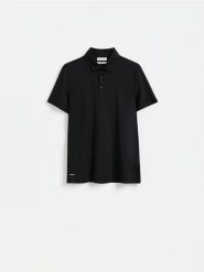 Koszulka polo slim z wiskozą - czarny. Czarne koszulki polo męskie Reserved, l, bez wzorów, z dzianiny, bez ramiączek. Za 99.99 zł.