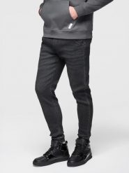 Spodnie męskie jeansowe joggery ze ściagaczem w pasie - czarne V4 - Rozmiar: XL. Czarne spodnie materiałowe męskie Ombre Clothing, m, z aplikacjami, z bawełny, retro. Za 239.99 zł.