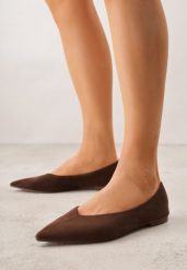 Brązowe Balerinki z Imitacji Zamszu z Noskiem w Szpic Egynome. Brązowe baleriny damskie Born2be, bez wzorów, z jeansu, biznesowe, bez obcasa. Za 99.99 zł.