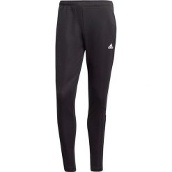 Adidas Spodnie damskie adidas Tiro 21 Track czarne GM7310 2XS. Czarne spodnie sportowe damskie Adidas, xs, bez wzorów. Za 156.96 zł.