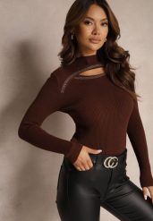 Brązowy Prążkowany Golf z Dekoltem Ozdobionym Cyrkoniami i Wycięciem Meriannes. Brązowe swetry dla dziewczynek Renee, z aplikacjami, z bawełny, eleganckie, bez kołnierzyka, bez ramiączek, bez kaptura. Za 49.99 zł.