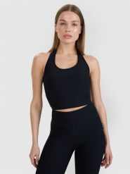 4F Crop top slim gładki damski 4F x Anna Lewandowska - czarny XS. Czarne koszulki sportowe damskie 4f, l, bez wzorów, z dzianiny, bez kołnierzyka, bez ramiączek. Za 59.99 zł.
