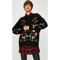 Medicine - Sweter Royal Purple. Fioletowe swetry damskie MEDICINE, z dzianiny, z okrągłym kołnierzem. Za 159.90 zł.