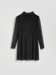 Sukienka z dekoracyjnymi aplikacjami - czarny. Czarne sukienki damskie Reserved, na co dzień, l, z aplikacjami, z dzianiny, bez kołnierzyka, bez ramiączek, mini, proste. Za 89.99 zł.