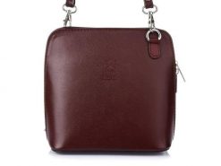 Listonoszka Vera Pelle burgundowa K03. Czerwone torby na laptopa damskie bez wzorów, ze skóry. Za 120.99 zł.