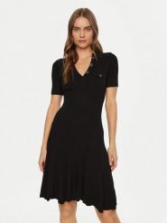 Guess Sukienka dzianinowa W5RK18 Z2U00 Czarny Regular Fit. Czarne sukienki damskie Guess, l, z aplikacjami, z dzianiny, bez kołnierzyka, bez ramiączek. Za 259.99 zł.