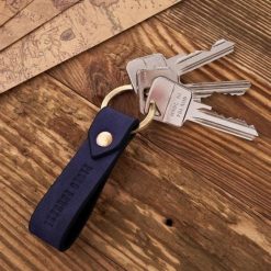 Zestaw prezentowy dla kobiet ZUP-95-DB portfel damski skórzany T-05-DB breloczek vintage T-87-HDB. Portfele damskie Paolo Peruzzi, bez wzorów. Za 168.93 zł.