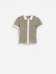 Bluzka polo - oliwkowy. Zielone bluzki damskie Reserved, l, bez wzorów, z bawełny, bez kołnierzyka, bez ramiączek. Za 79.99 zł.