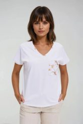 Bawełniany t-shirt z ozdobną kieszenią biały. Białe bluzki damskie MOODO, m, bez wzorów, z bawełny, bez kołnierzyka. Za 49.99 zł.