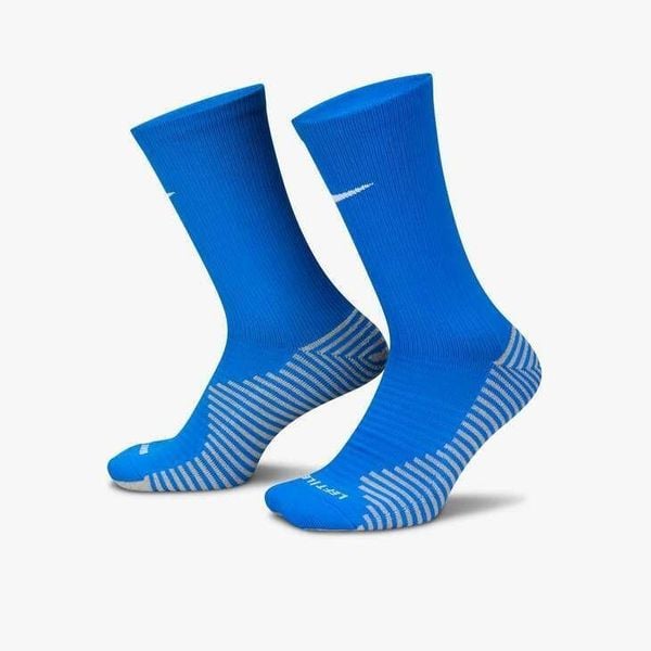 Skarpety Treningowe Nike DRI-FIT Strike. Białe skarpety męskie Nike, bez wzorów, z bawełny. Za 67.10 zł.