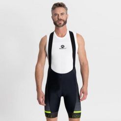 Spodenki rowerowe męskie Rogelli Hero II. Czarne krótkie spodenki sportowe męskie Rogelli, m, bez wzorów, rowerowe. Za 453.99 zł.