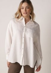 Biała Wiskozowa Koszula z Dodatkiem Lnu z Tkaniny Strukturalnej Noma. Białe bluzki damskie Born2be, uniwersalny, bez wzorów, z jeansu, casualowe, bez kołnierzyka, bez ramiączek. Za 89.99 zł.