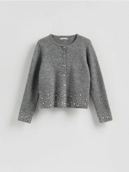 Kardigan z aplikacją - szary. Szare kardigany damskie Reserved, l, z aplikacjami, z dzianiny. Za 149.99 zł.