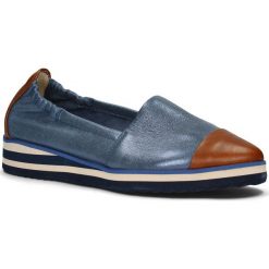 Granatowo-brązowe espadryle na gumowej podeszwie 77L. Niebieskie espadryle damskie Neścior, bez wzorów, z gumy, sportowe, bez obcasa, bez zapięcia. W wyprzedaży za 169.00 zł.