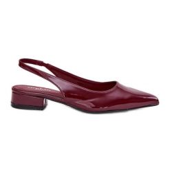 Lakierowane Baleriny Na Niskim Obcasie Bordowe czerwone. Czerwone baleriny damskie bez wzorów, z lakierowanej skóry, eleganckie, bez obcasa. Za 139.01 zł.