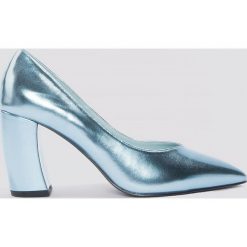 NA-KD Shoes Czółenka na zaookrąglonym obcasie - Blue. Niebieskie czółenka damskie NA-KD Shoes. W wyprzedaży za 48.59 zł.
