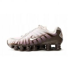 Buty do chodzenia unisex Nike Shox TL. Brązowe obuwie sportowe damskie Nike, bez wzorów, z materiału, trekkingowe. Za 1,015.00 zł.