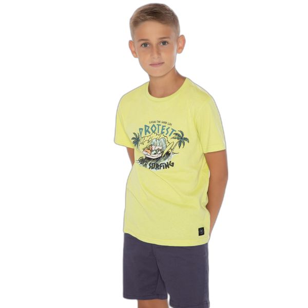 Koszulka chłopięca Protest PRTWOLLEF JR t-shirt. Zielone t-shirty dla chłopców Protest, bez wzorów, z dresówki, bez ramiączek. Za 59.49 zł.