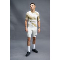 Koszulka rowerowa męska Quest Safe. Buty sportowe męskie Quest, m, bez wzorów, z materiału, bez kołnierzyka, bez ramiączek, rowerowe. Za 249.99 zł.