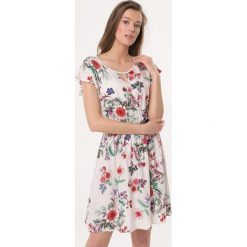 Kremowa Sukienka Tiger Lily. Sukienki dla dziewczynek marki Born2be. Za 49.99 zł.