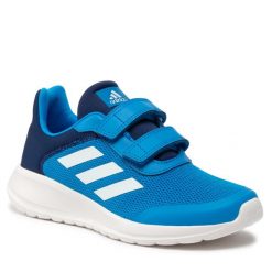 Sneakersy adidas. Niebieskie półbuty chłopięce Adidas, bez wzorów, bez zapięcia. Za 149.99 zł.