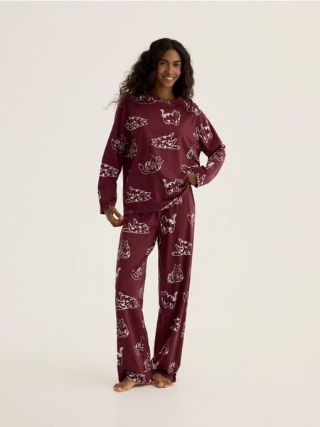 Dwuczęściowa piżama w koty - mahoniowy. Brązowe piżamy damskie Reserved, l, bez wzorów, z bawełny, bez ramiączek. Za 99.99 zł.