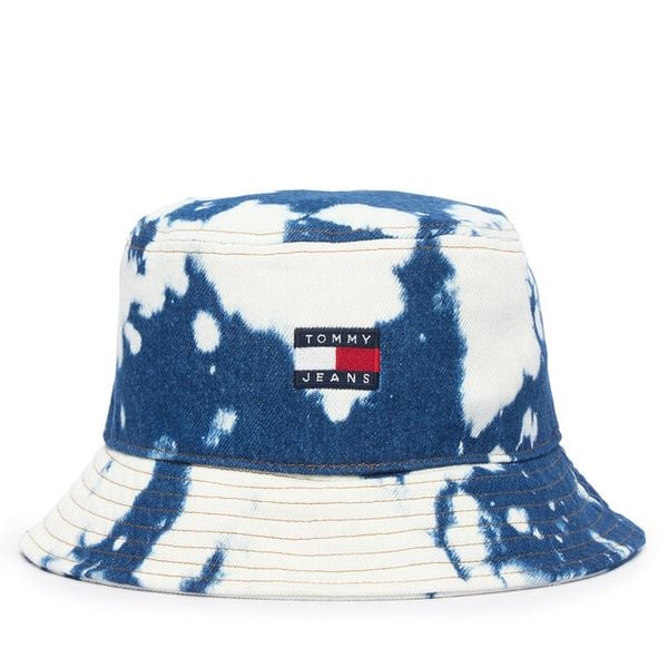 Kapelusz Tommy Jeans. Niebieskie czapki i kapelusze męskie Tommy Jeans, bez wzorów, z jeansu. Za 177.99 zł.