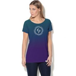 Colour Pleasure Koszulka CP-034 291 fioletowo-turkusowa r. XS/S. T-shirty damskie marki Colour Pleasure. Za 70.35 zł.