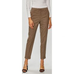 Vero Moda - Spodnie Laja. Spodnie materiałowe damskie marki Vero Moda. W wyprzedaży za 119.90 zł.