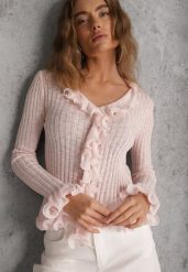 Różowa Bluzka z Wiskozą w Prążki z Falbanami Chionolis. Czerwone bluzki damskie Renee, l, bez wzorów, z jeansu, bez kołnierzyka, bez ramiączek. Za 119.99 zł.