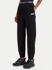 EA7 Emporio Armani Spodnie dresowe 7W000678 AF13151 UC001 Czarny Regular Fit. Czarne spodnie dresowe damskie EA7 Emporio Armani, xxl, bez wzorów, z dresówki. Za 399.99 zł.